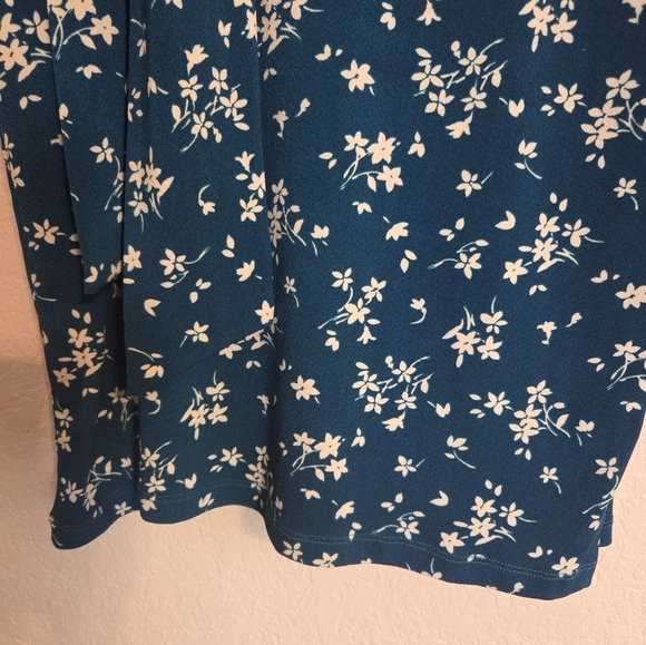 Kaileigh Floral Blue Dress SzXL - Picture 7 of 11